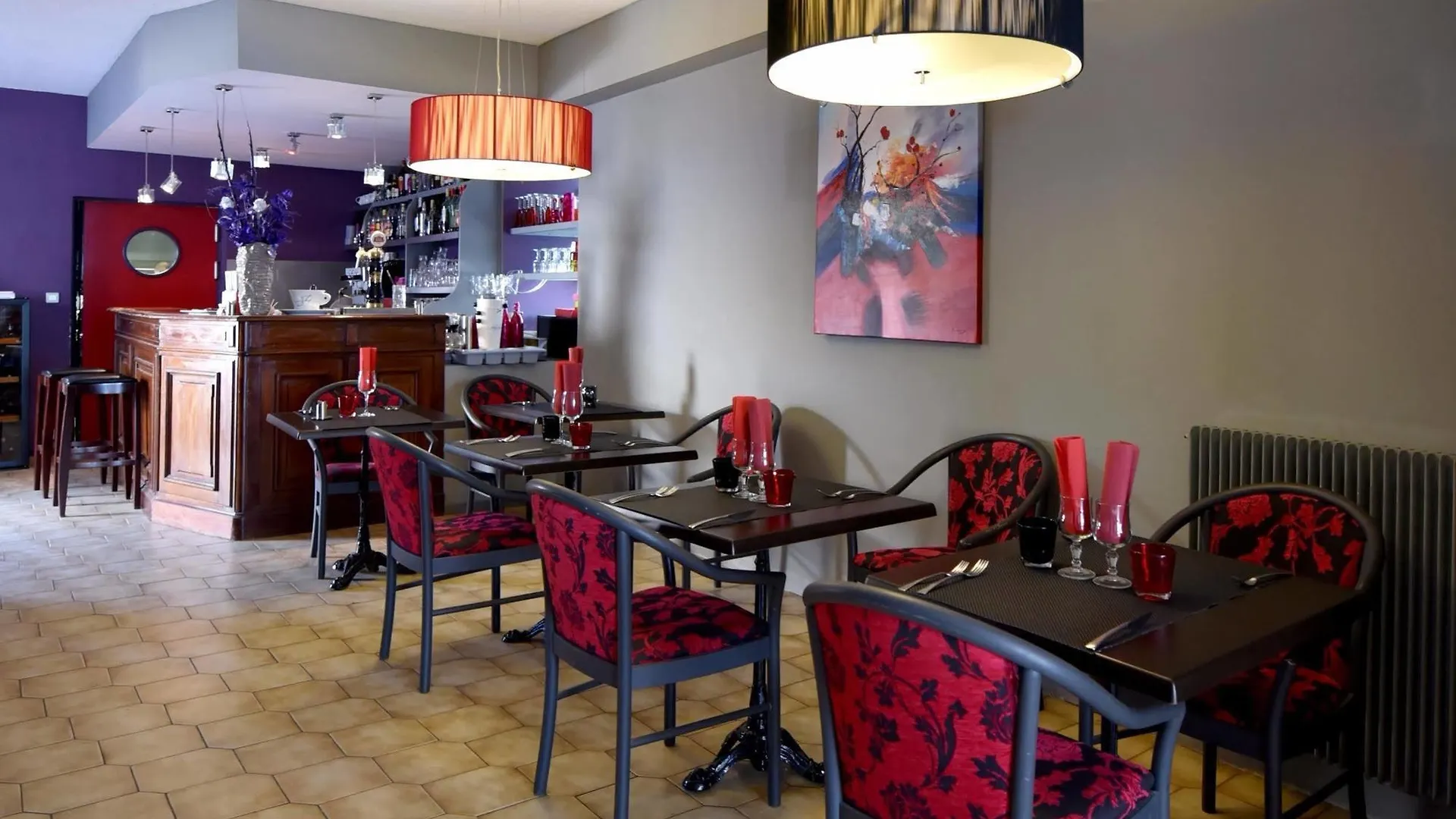 Logis Hotel La Bastide D'Entraigues