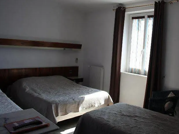 Hotel La Bastide D'Entraigues