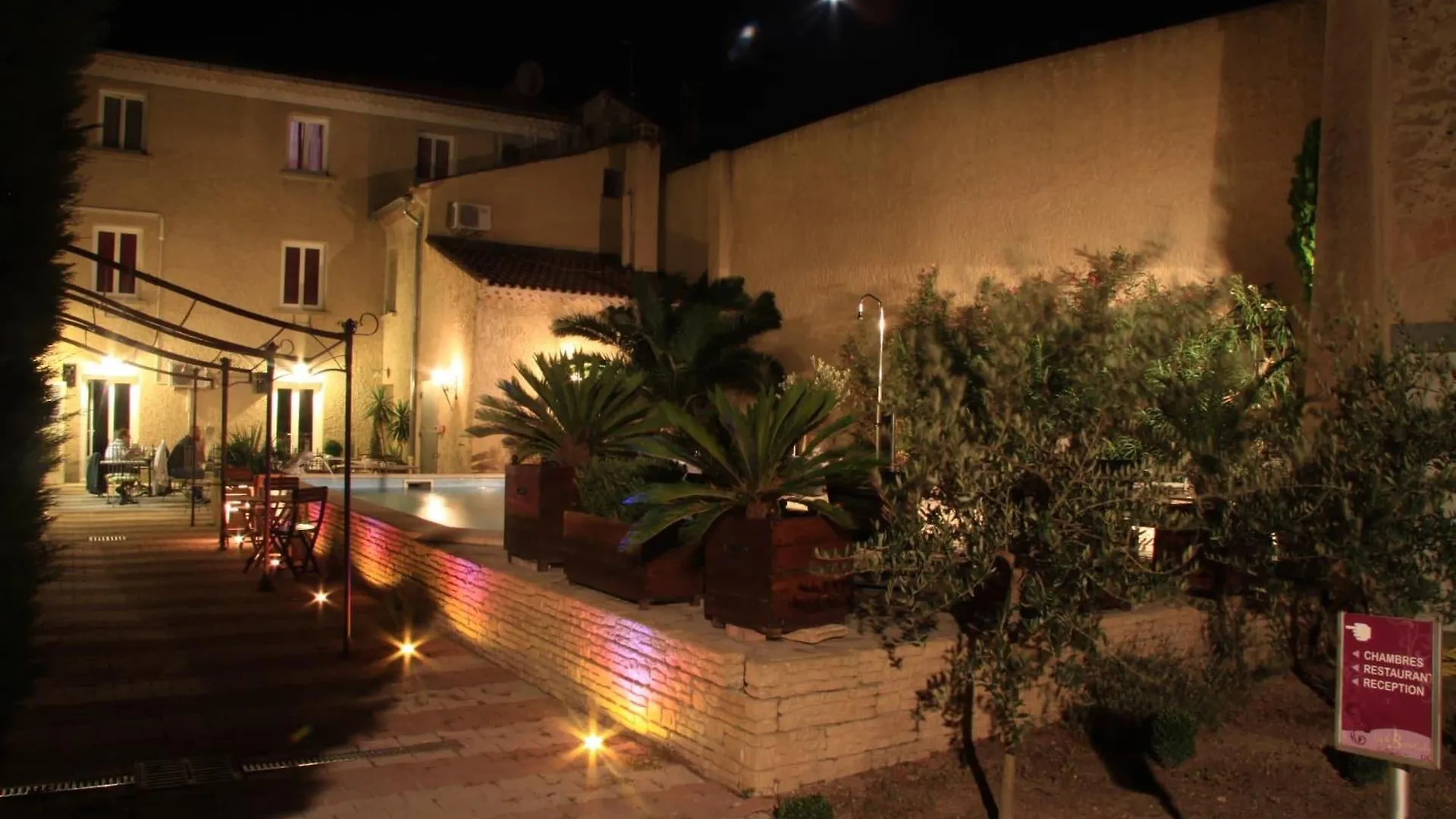 Logis Hotel La Bastide D'Entraigues