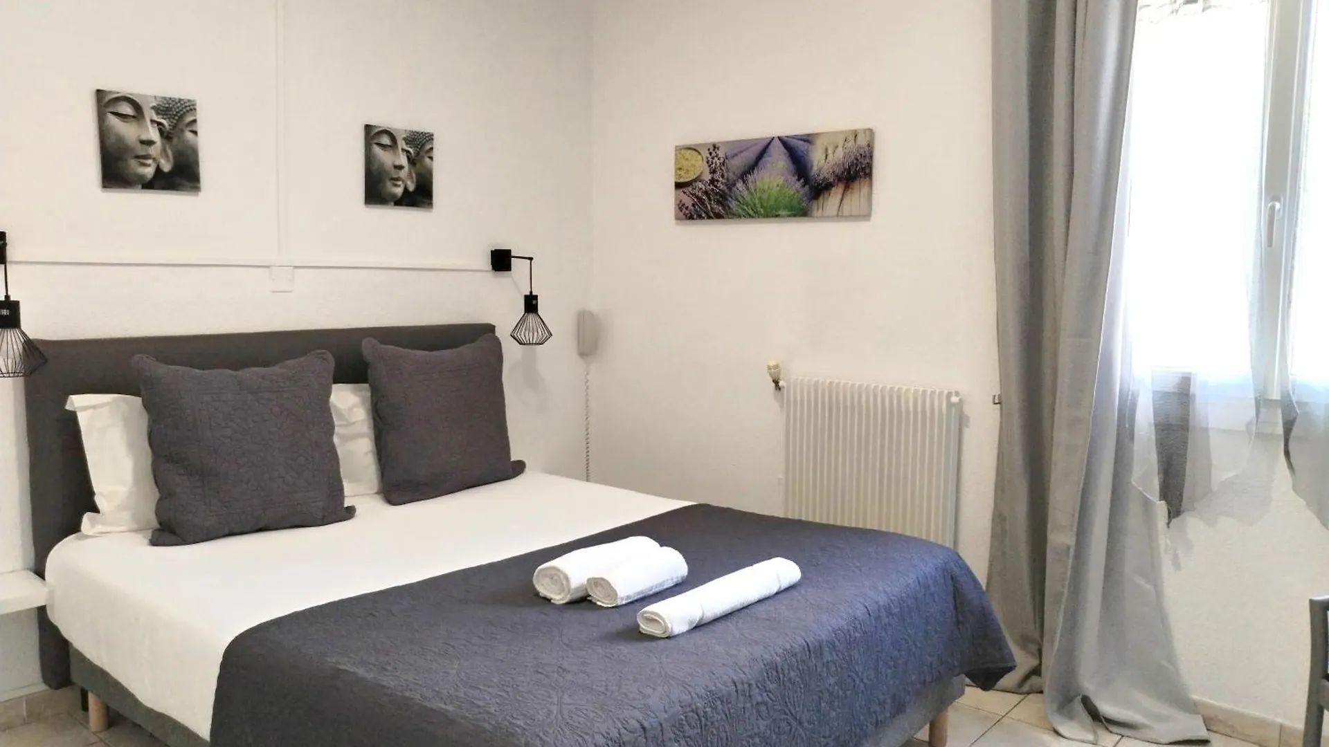 ***  Logis Hotel La Bastide D'Entraigues France